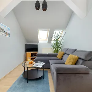 https://sunnyvale-apartment.krakowhotelspoland.com